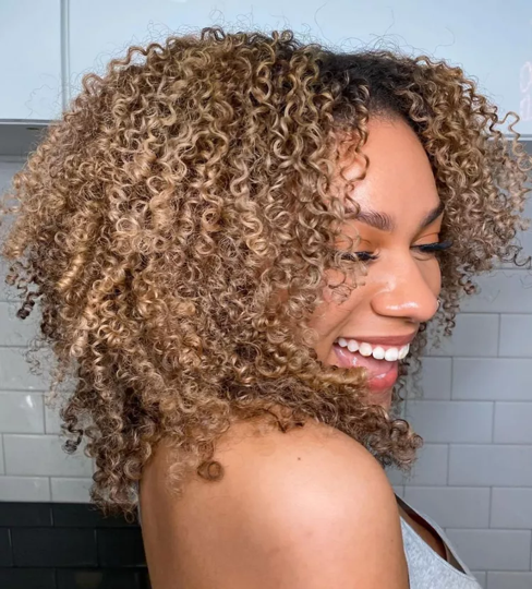 Hairstyle Pick of the Day: Layered Lob Curls
